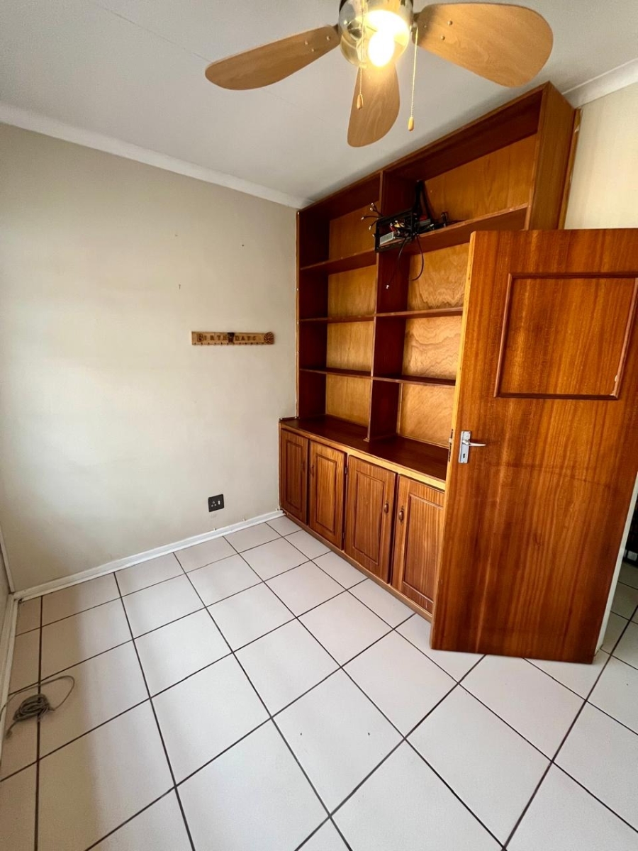 4 Bedroom Property for Sale in Flamwood North West